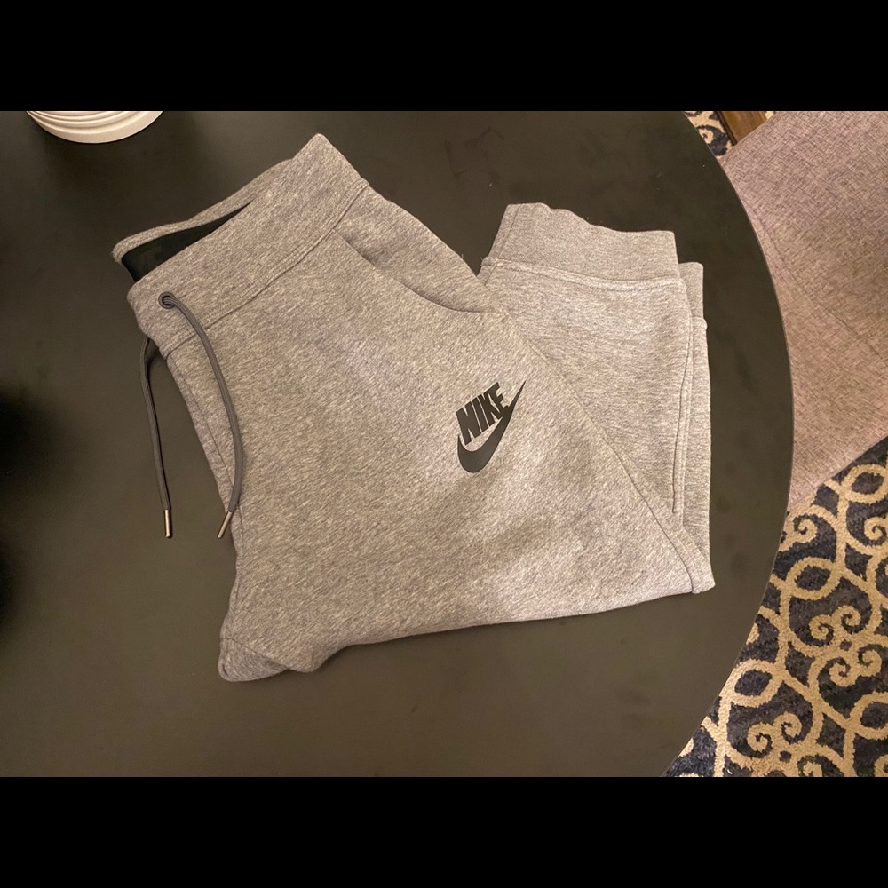 Nike fleece Capri